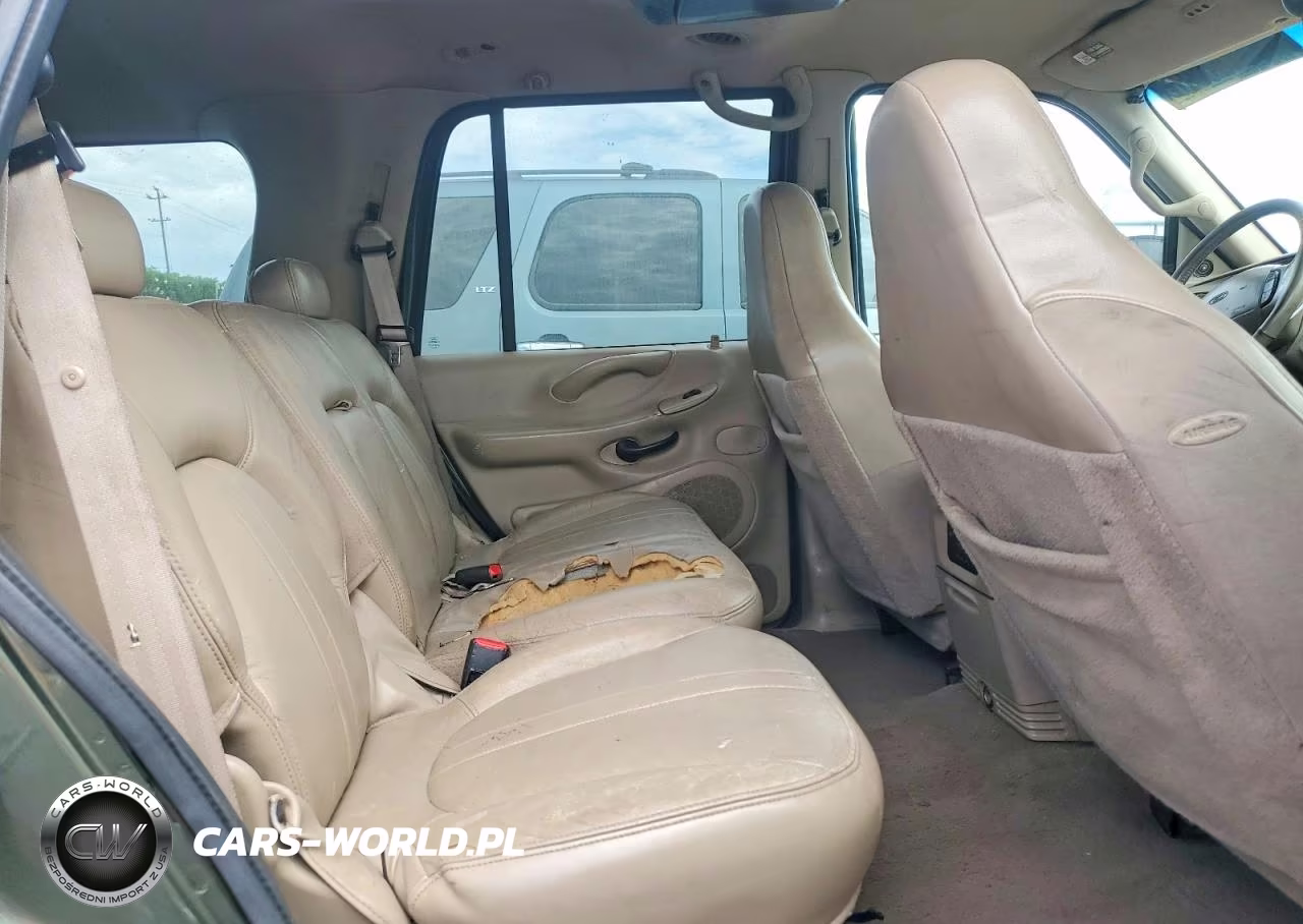 2001 Ford Expedition Eddie Bauer VIN:1FMFU18L61LA87823 - 11