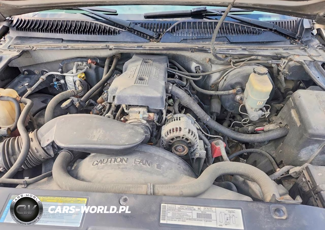 2000 Chevrolet Silverado K1500 VIN:2GCEK19T7Y1361874 - 11