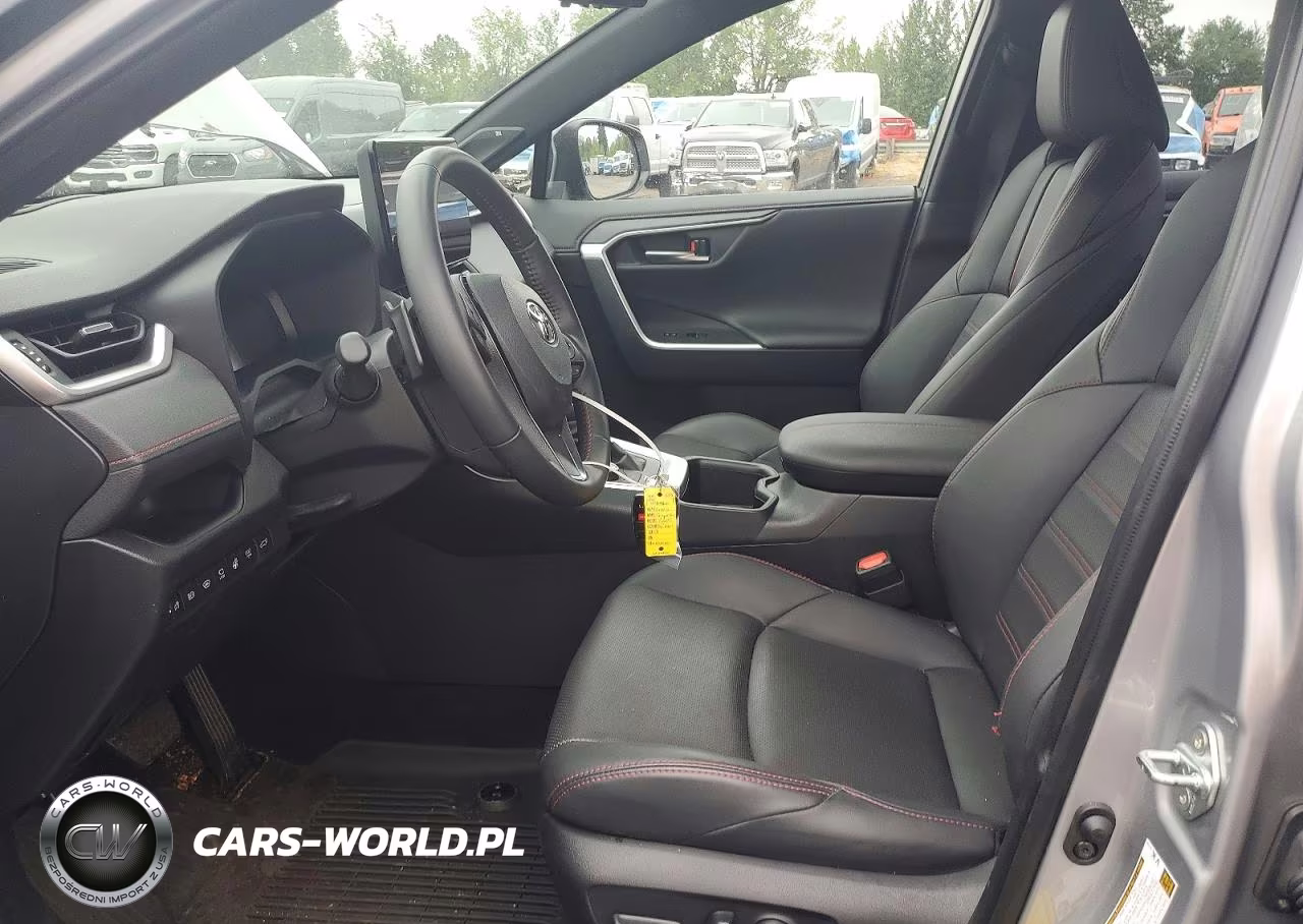 2025 Toyota Rav4 Xse VIN:JTMFB3FV4SD249566 - 7