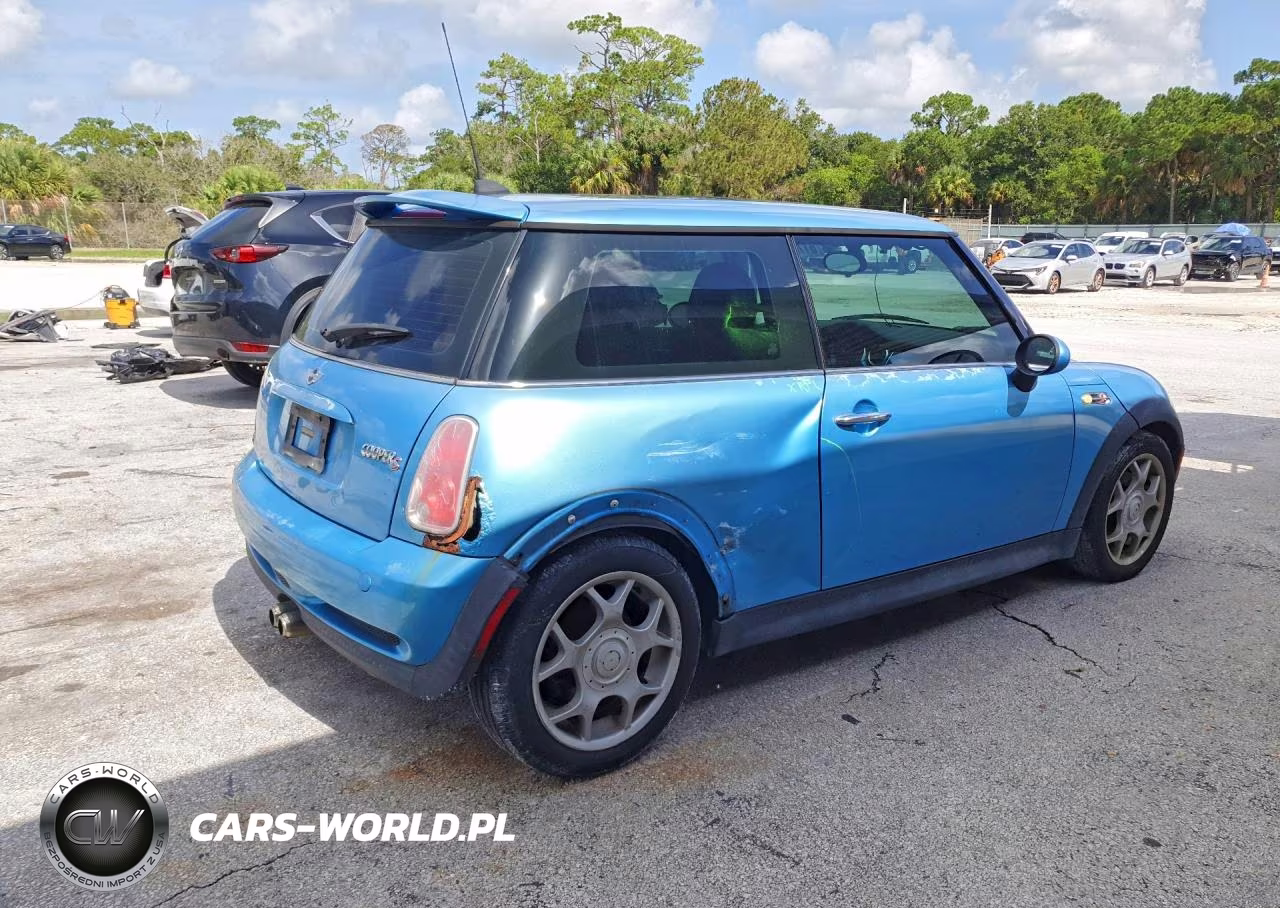 2005 Mini Cooper S VIN:WMWRE33565TL14014 - 3