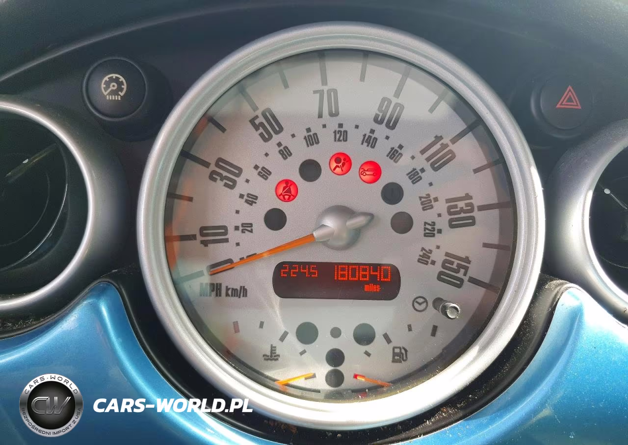 2005 Mini Cooper S VIN:WMWRE33565TL14014 - 9