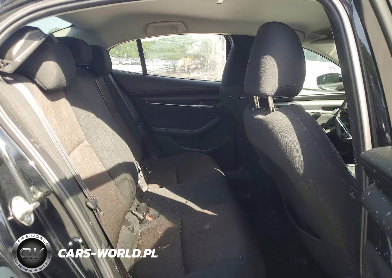 2019 Mazda 3 VIN:JM1BPABL0K1107306 - 10