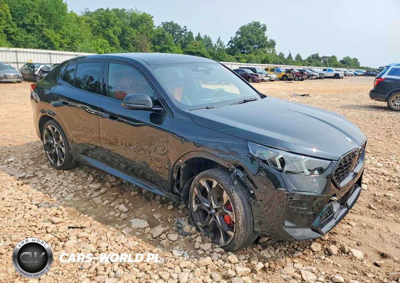 2025 BMW X2 xDrive28I VIN:WBX63GM06S5235841 - 4