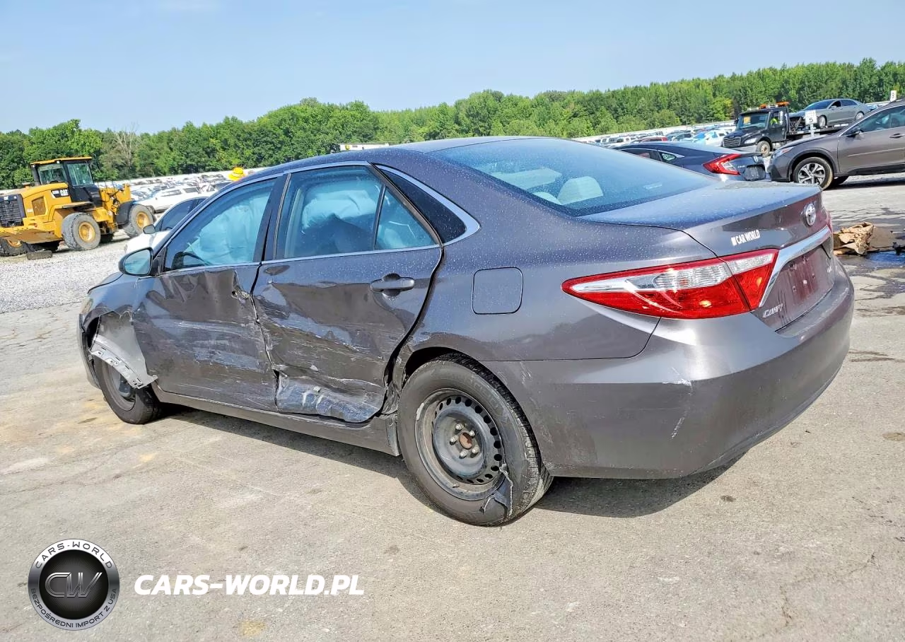 2016 Toyota Camry Le VIN:4T4BF1FK4GR531339 - 2