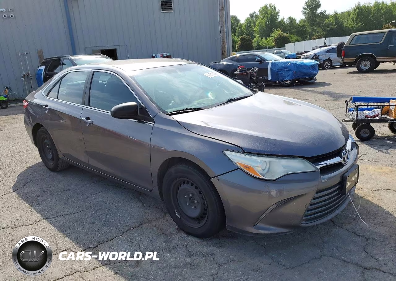 2016 Toyota Camry Le VIN:4T4BF1FK4GR531339 - 4