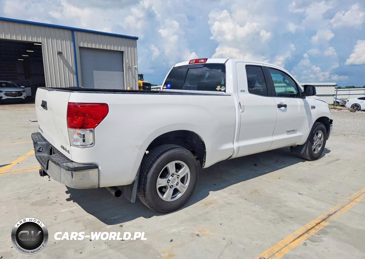 2013 Toyota Tundra Double Cab Sr5 VIN:5TFUW5F15DX314074 - 3