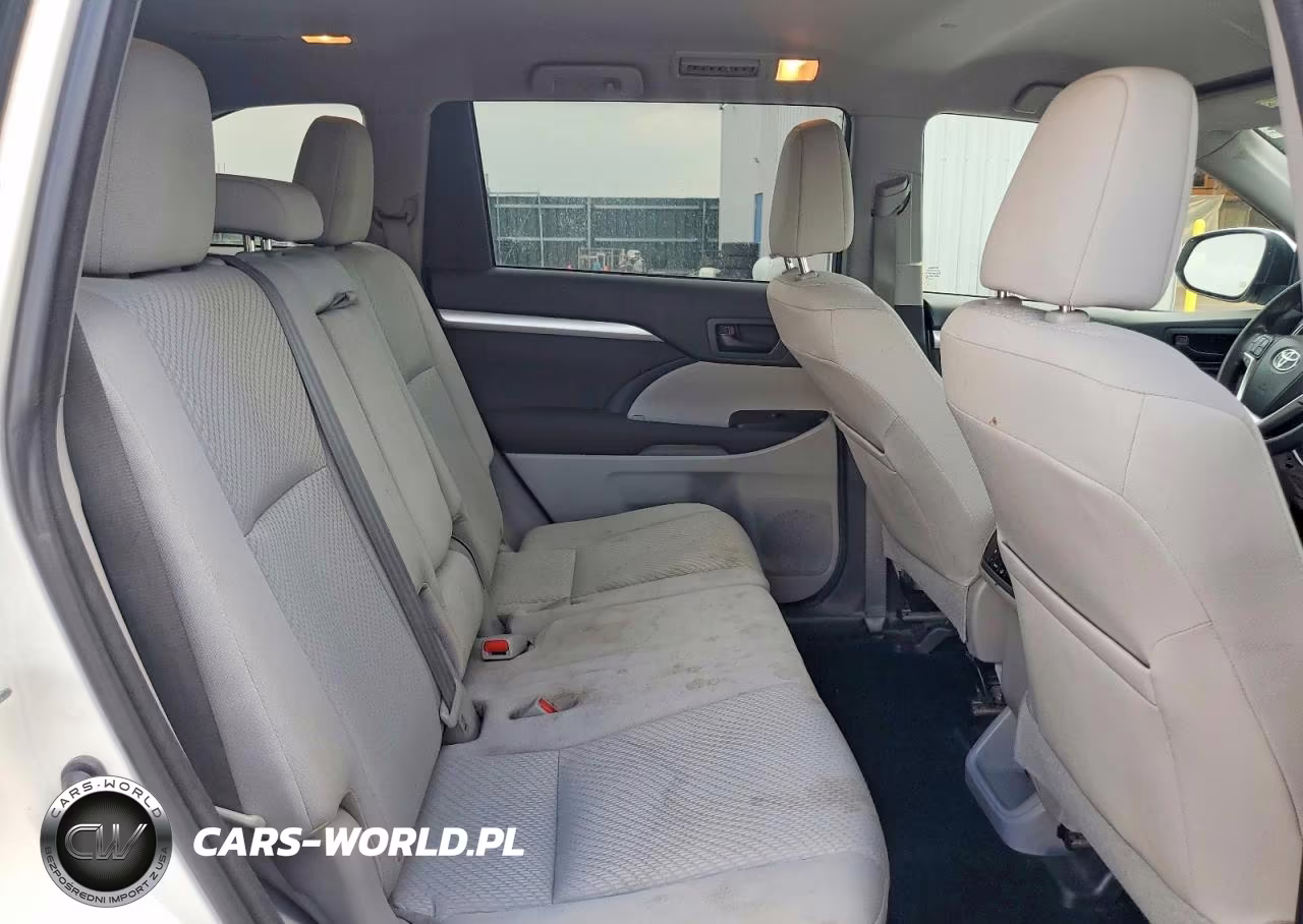 2015 Toyota Highlander Le VIN:5TDZKRFH8FS055773 - 11