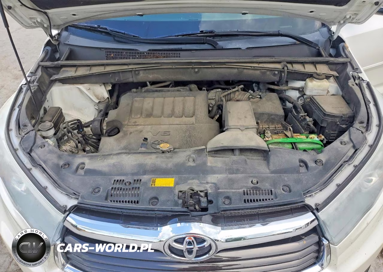 2015 Toyota Highlander Le VIN:5TDZKRFH8FS055773 - 12