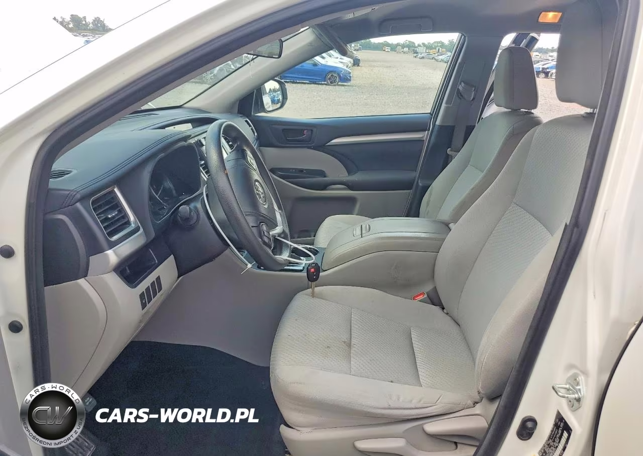 2015 Toyota Highlander Le VIN:5TDZKRFH8FS055773 - 7
