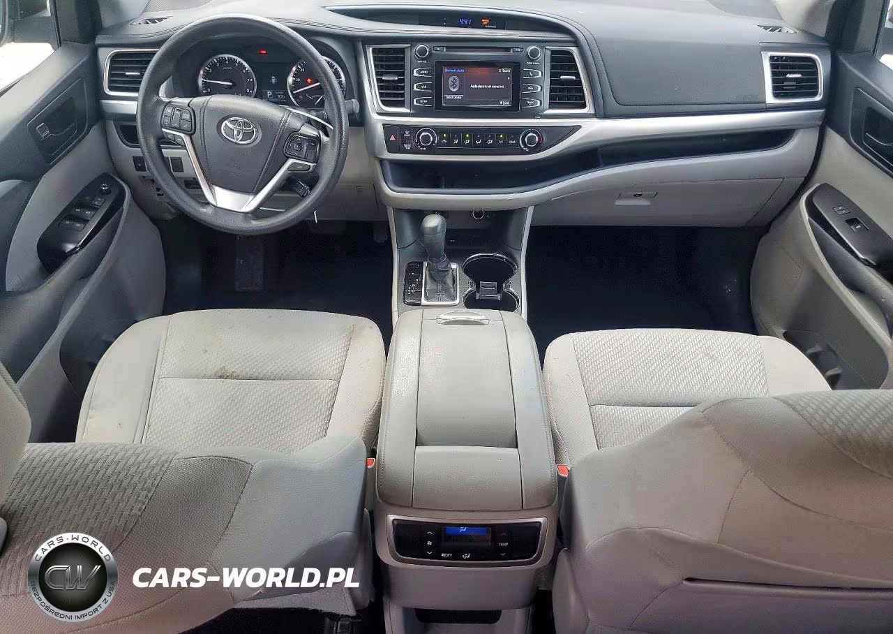 2015 Toyota Highlander Le VIN:5TDZKRFH8FS055773 - 8