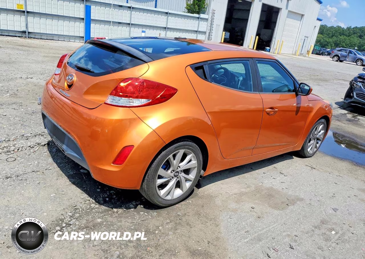 2016 Hyundai Veloster Base VIN:KMHTC6AD6GU298710 - 3