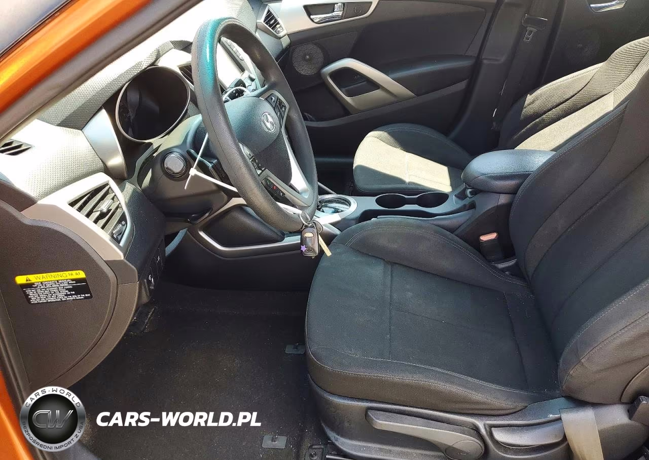 2016 Hyundai Veloster Base VIN:KMHTC6AD6GU298710 - 7