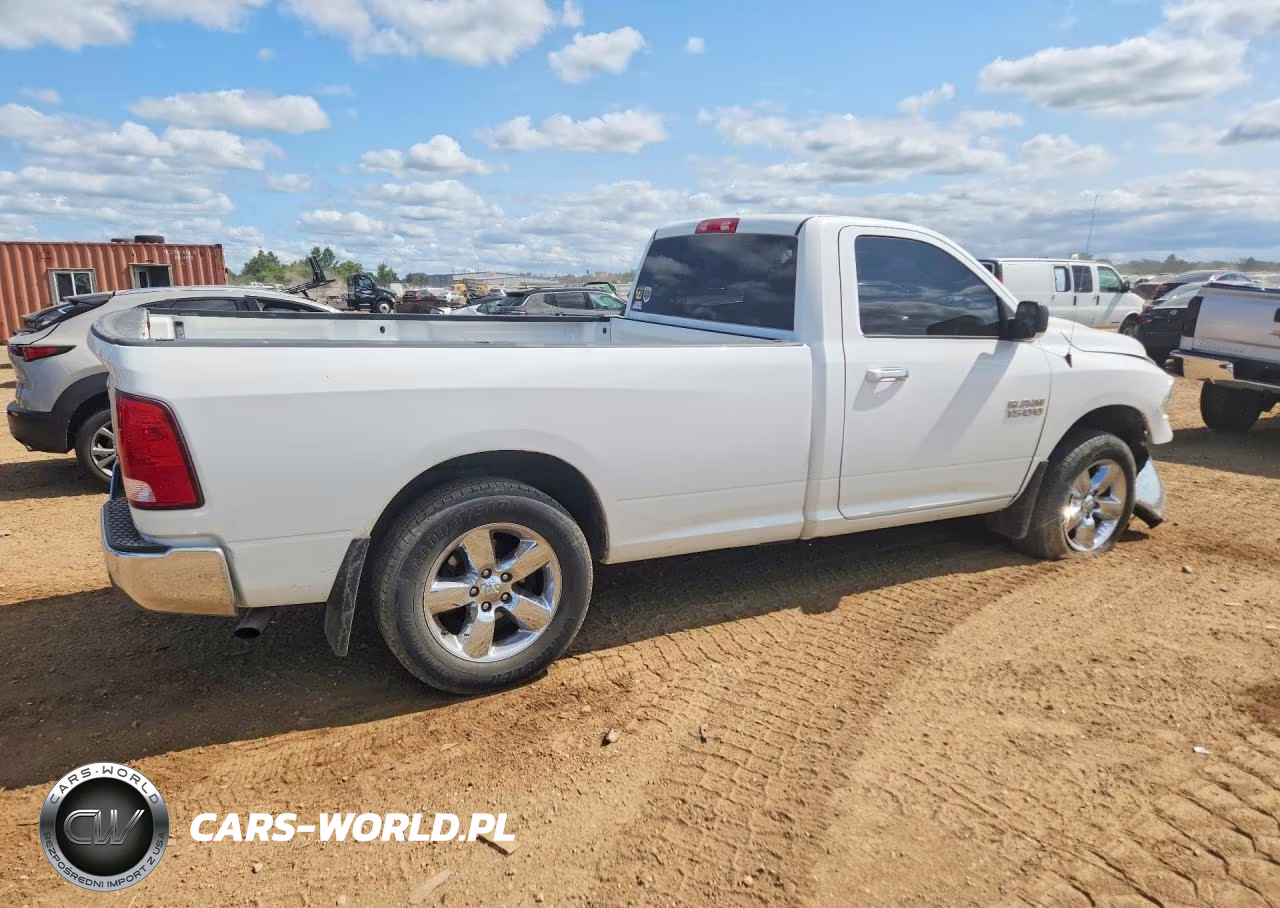 2018 Ram 1500 Slt VIN:3C6JR7EG7JG254883 - 3