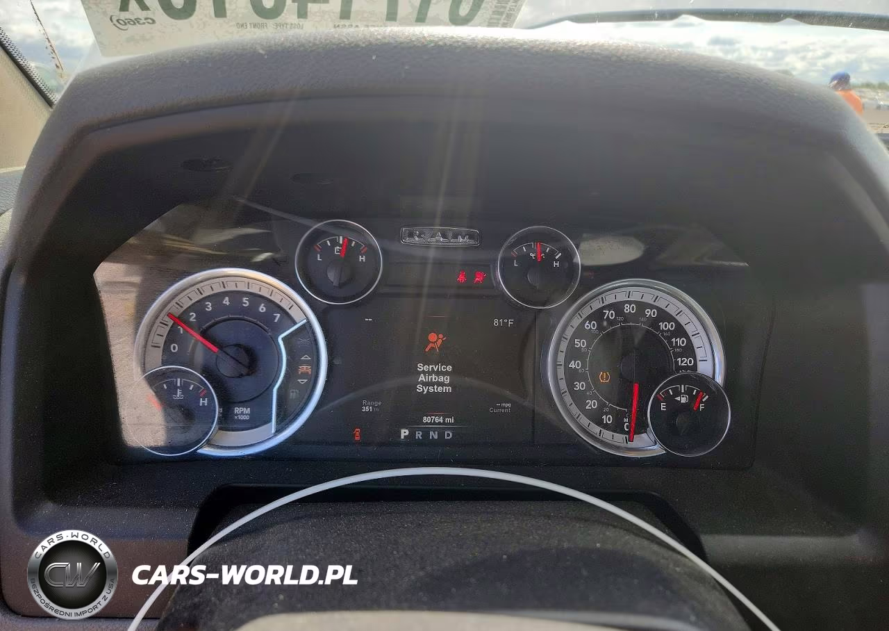 2018 Ram 1500 Slt VIN:3C6JR7EG7JG254883 - 9