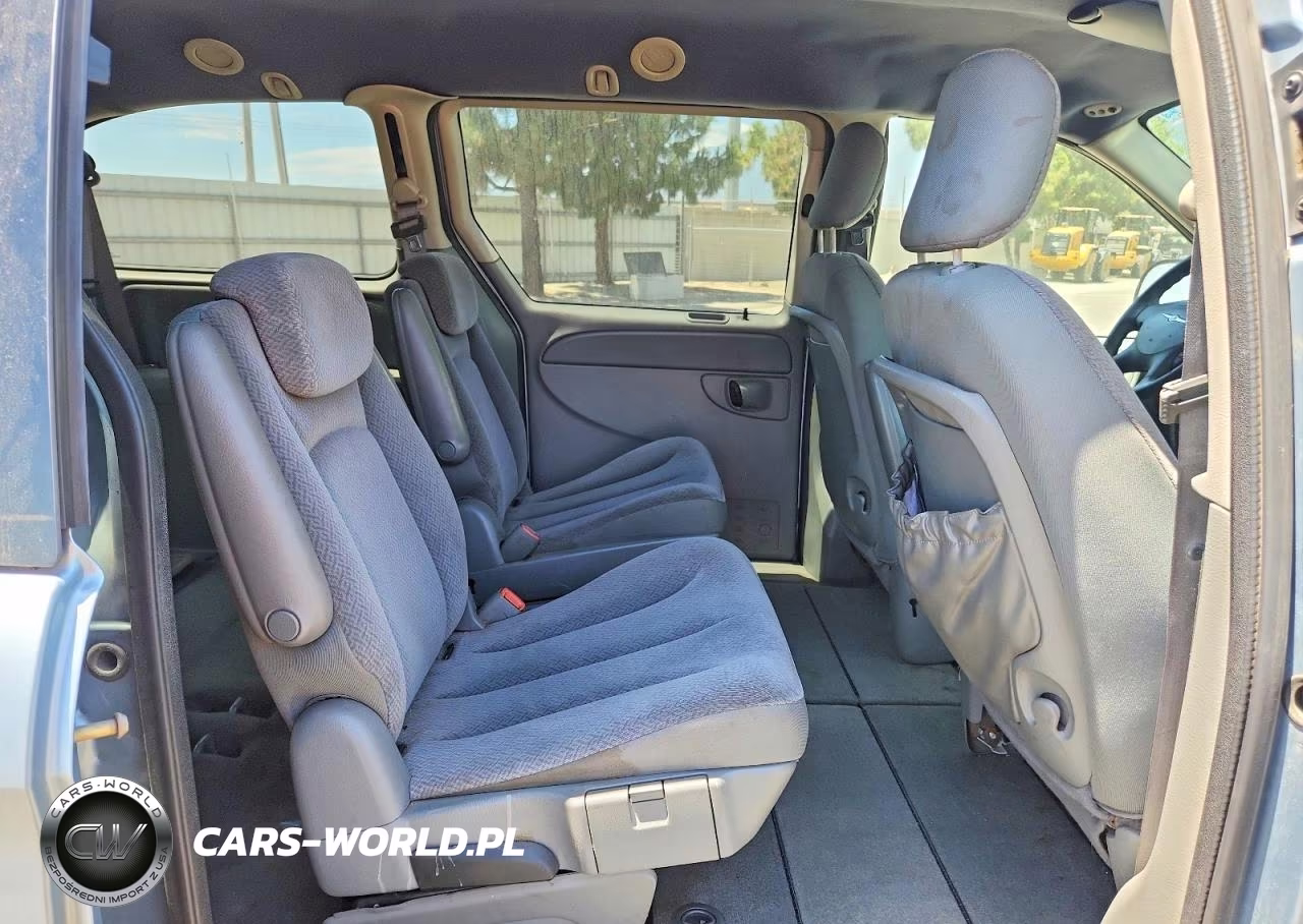 2006 Chrysler Town & Country Lx VIN:2A4GP44RX6R728539 - 11