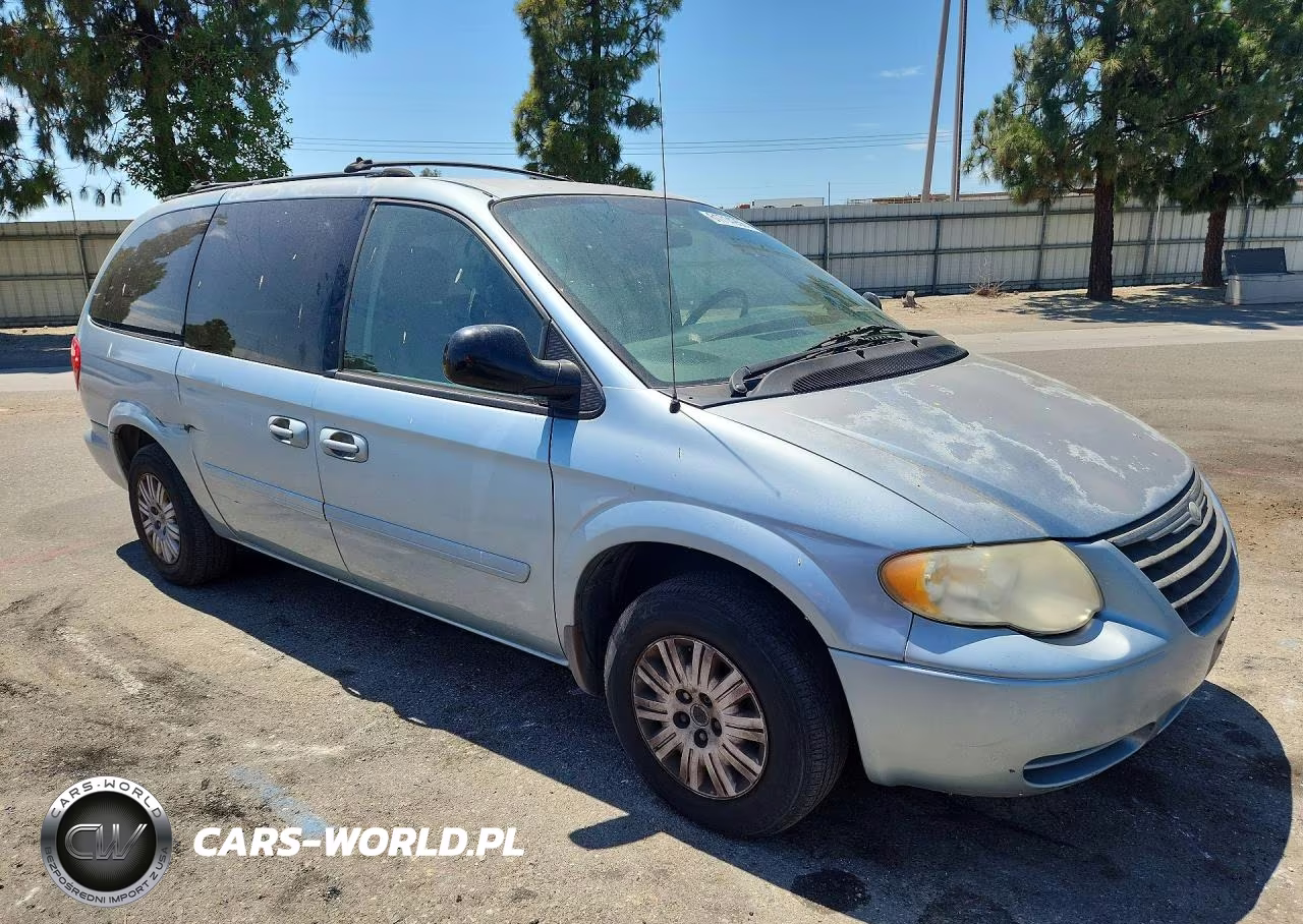 2006 Chrysler Town & Country Lx VIN:2A4GP44RX6R728539 - 4