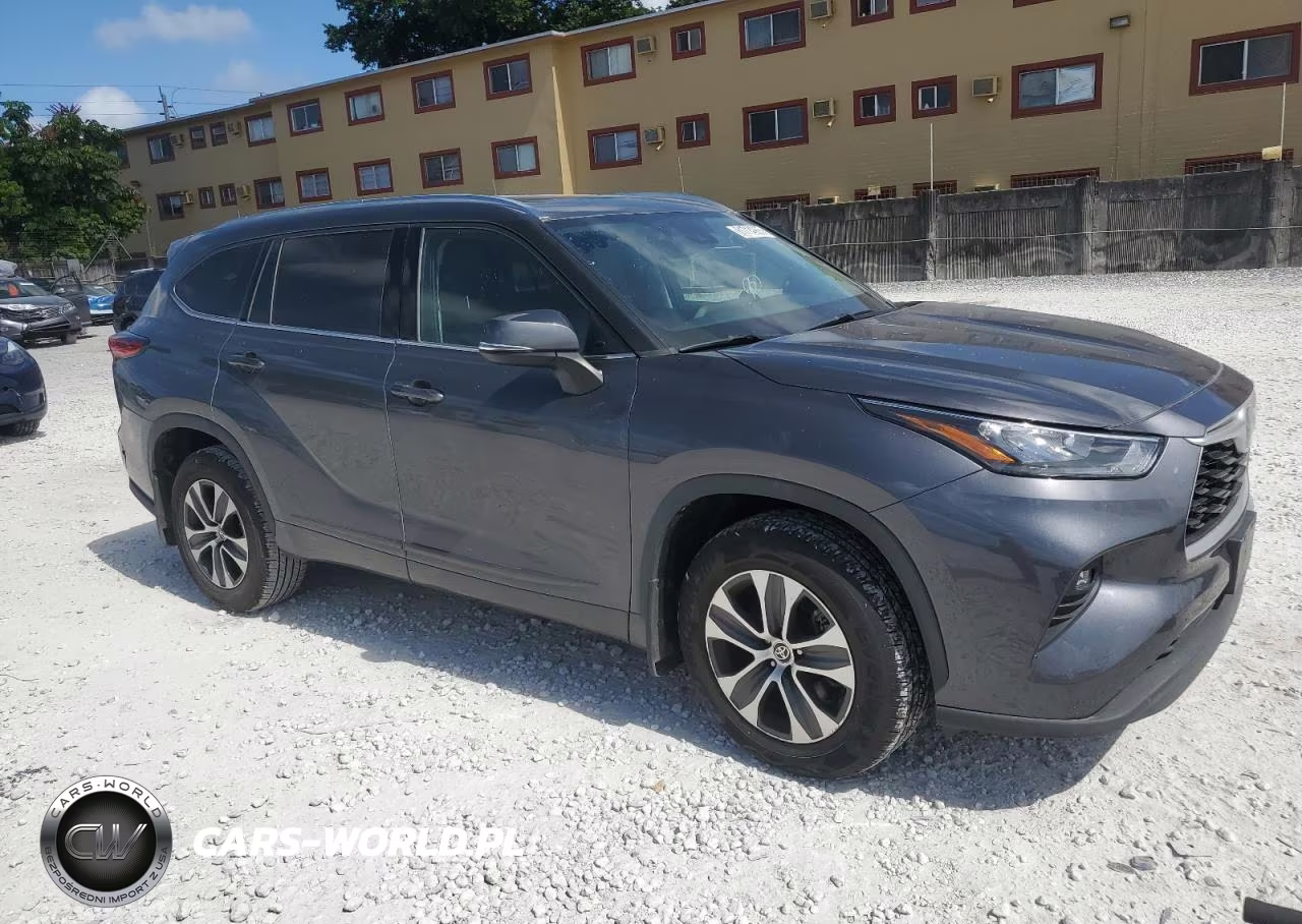 2020 Toyota Highlander Xle VIN:5TDGZRBH9LS516144 - 4