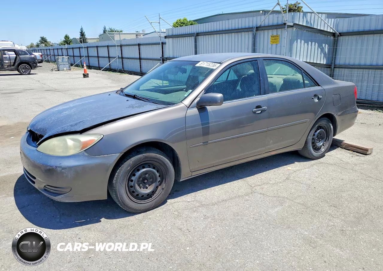 2003 Toyota Camry Le