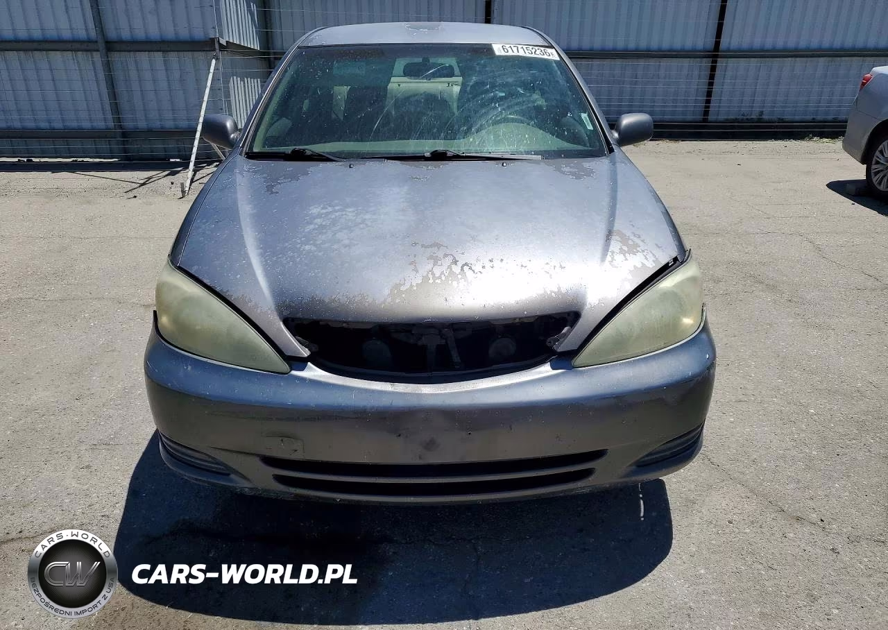 2003 Toyota Camry Le VIN:4T1BE32K23U698632 - 5