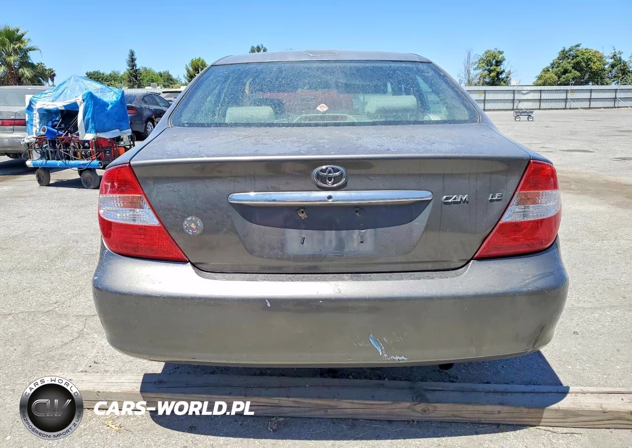 2003 Toyota Camry Le VIN:4T1BE32K23U698632 - 6