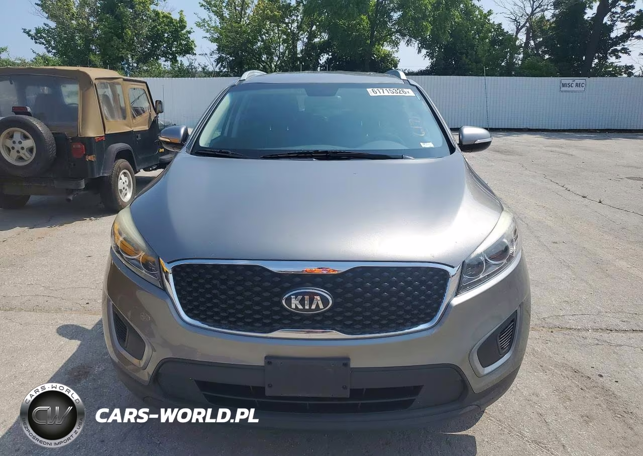 2017 Kia Sorento Lx V6 VIN:5XYPGDA50HG227562 - 5