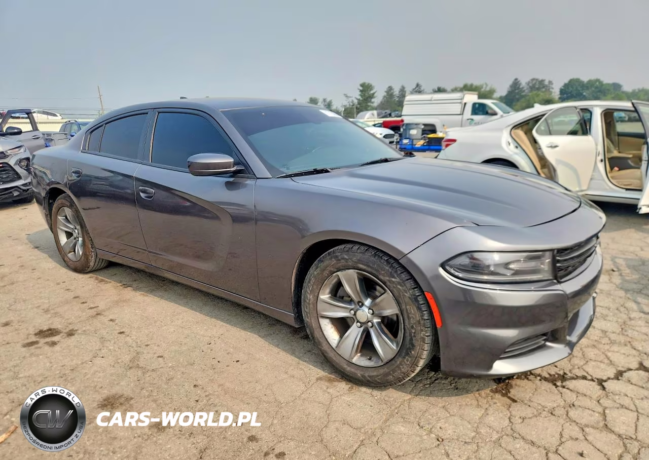 2016 Dodge Charger Sxt VIN:2C3CDXHG2GH317512 - 4