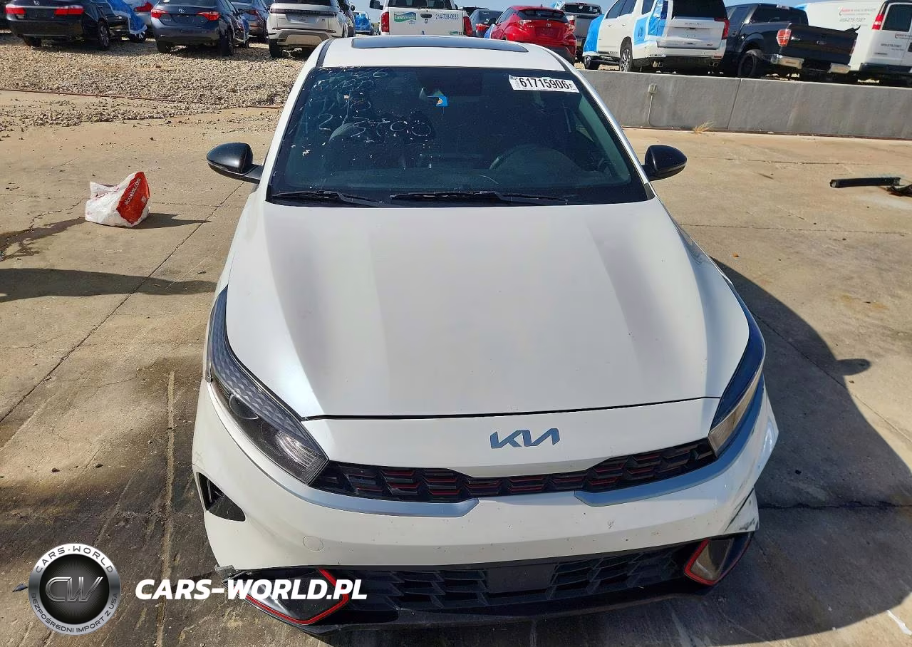2023 Kia Forte Gt Line VIN:3KPF54AD5PE663957 - 5