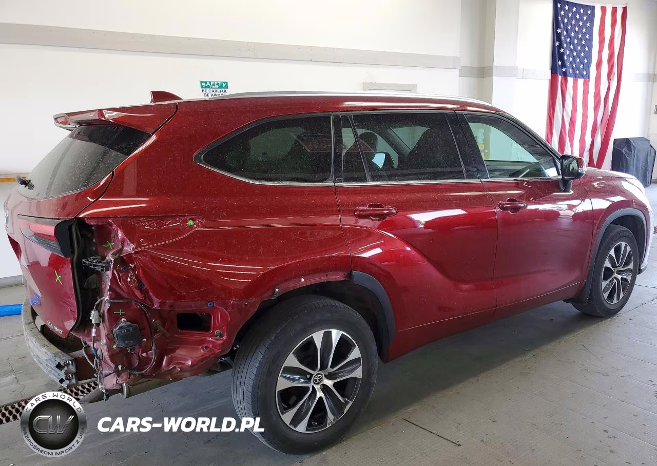 2020 Toyota Highlander Xle VIN:5TDHZRBH0LS039706 - 3