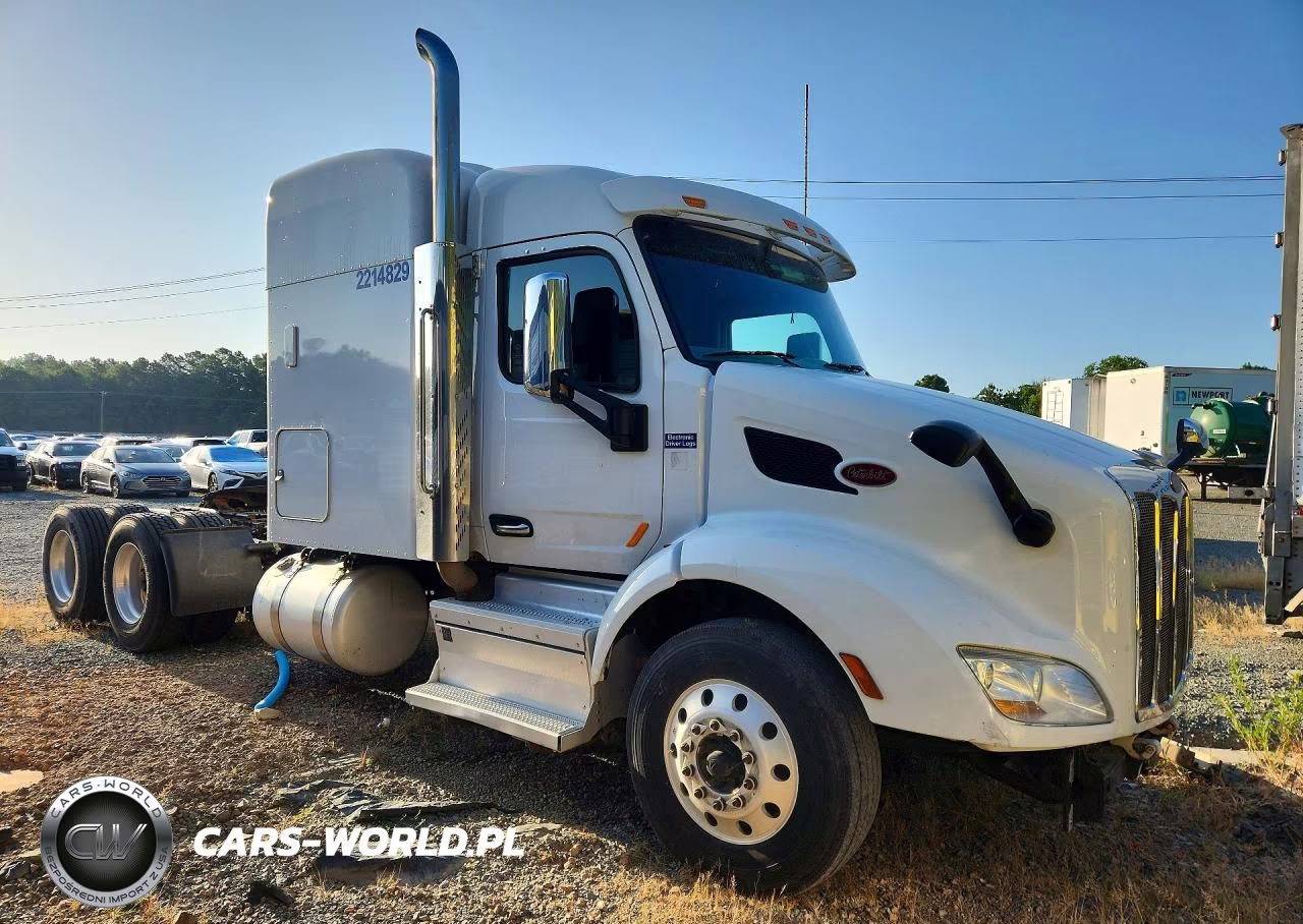 2018 Peterbilt 579 - Semi Truck VIN:1XPBDP9X0JD474092 - 4