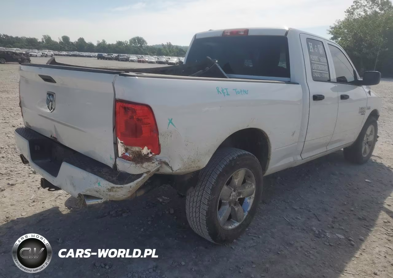 2019 Ram 1500 Classic VIN:1C6RR6FT1KS545771 - 3