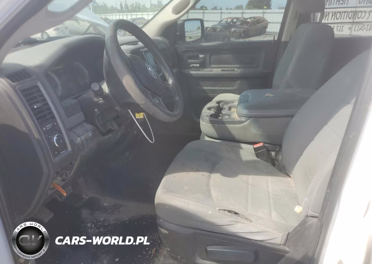 2019 Ram 1500 Classic VIN:1C6RR6FT1KS545771 - 7