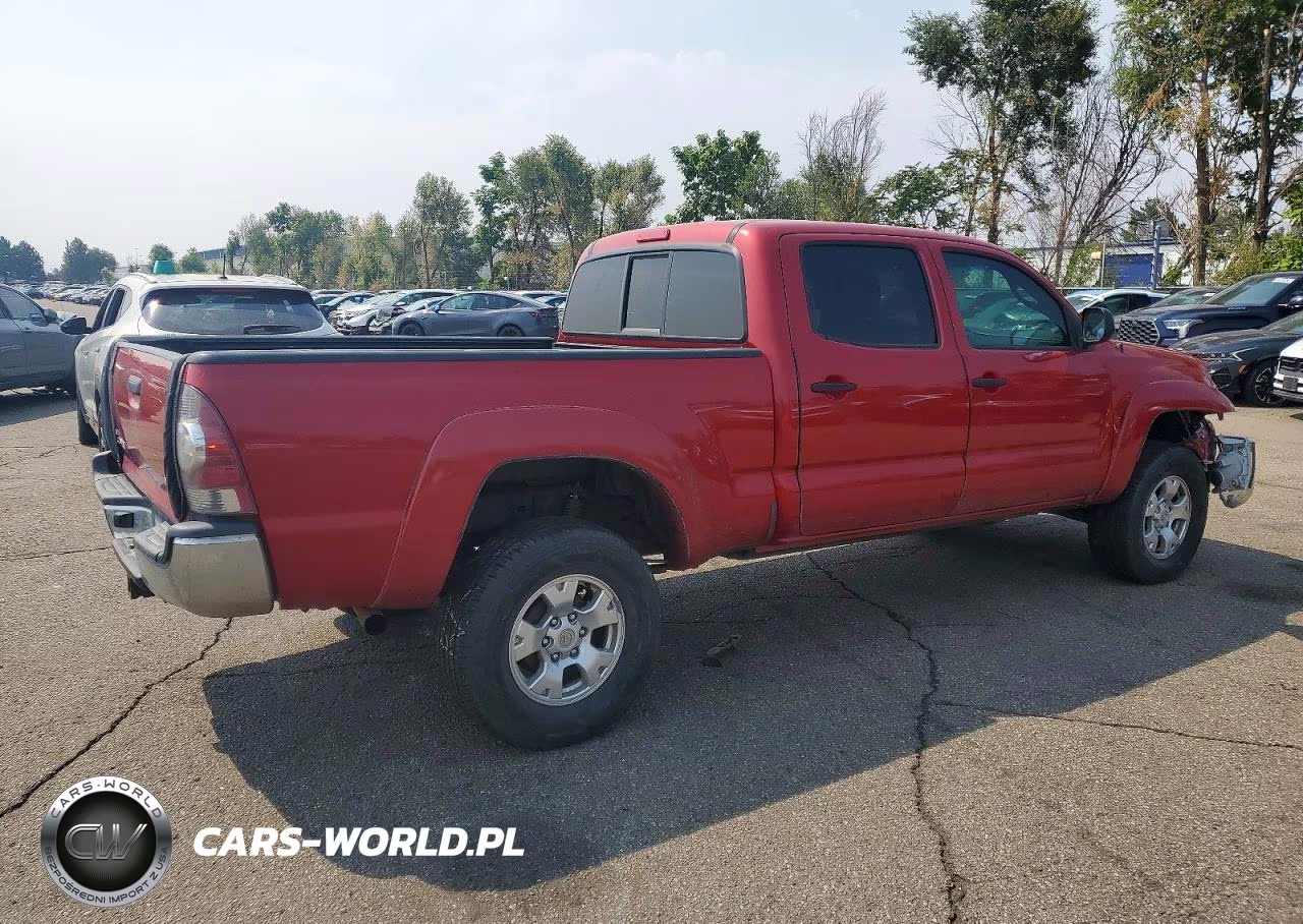 2011 Toyota Tacoma Double Cab Long Bed VIN:3TMMU4FN9BM034079 - 3