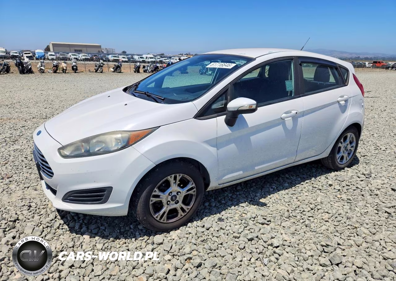 2015 Ford Fiesta Se – zdjęcie 1 z 12