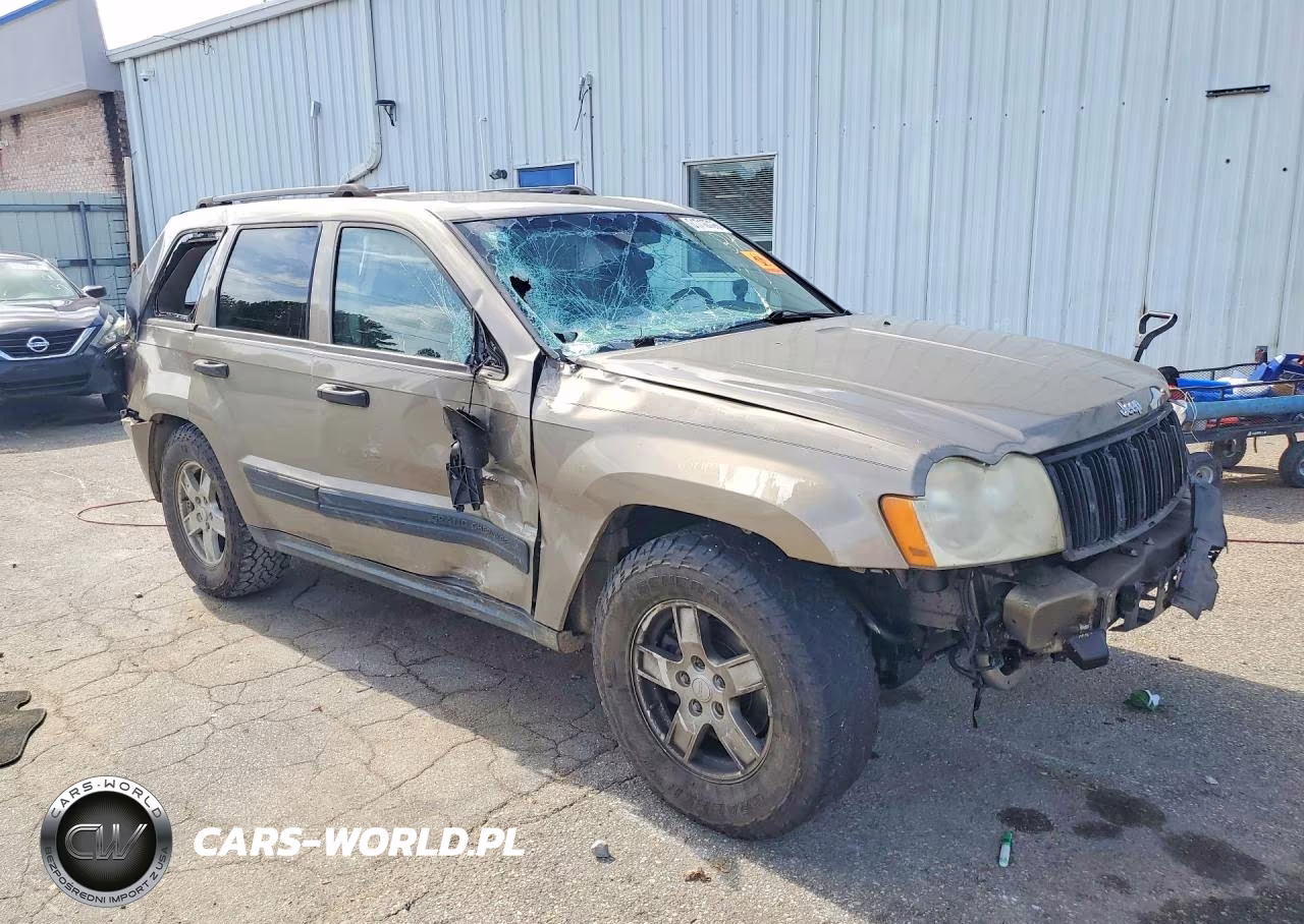 2005 Jeep Grand Cherokee Laredo VIN:1J4GR48K95C598929 - 4