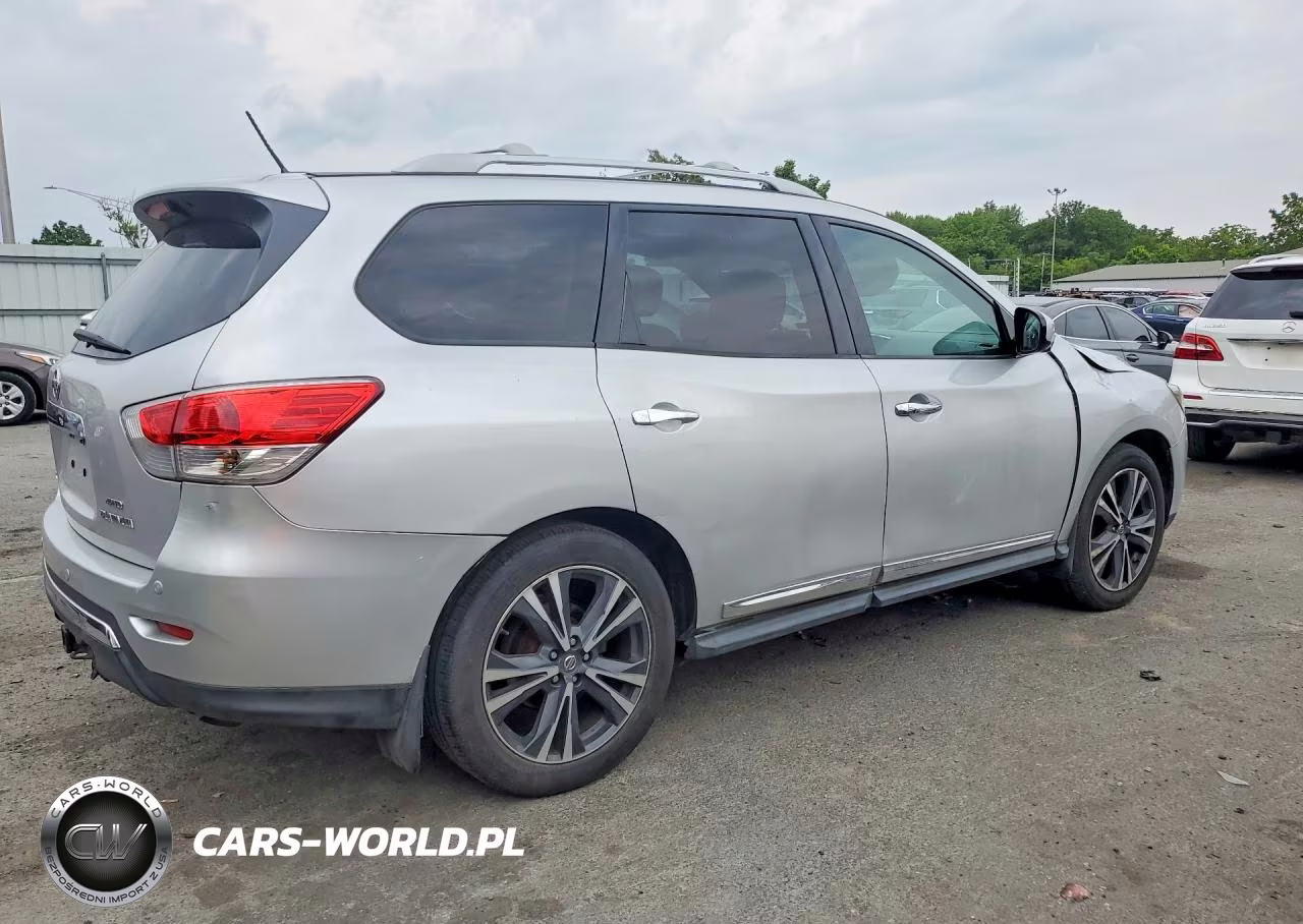 2014 Nissan Pathfinder S VIN:5N1AR2MM3EC688595 - 3