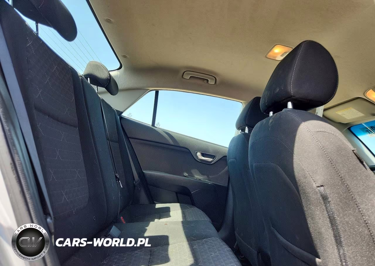 2021 Kia Rio S VIN:3KPA24AD2ME367485 - 10