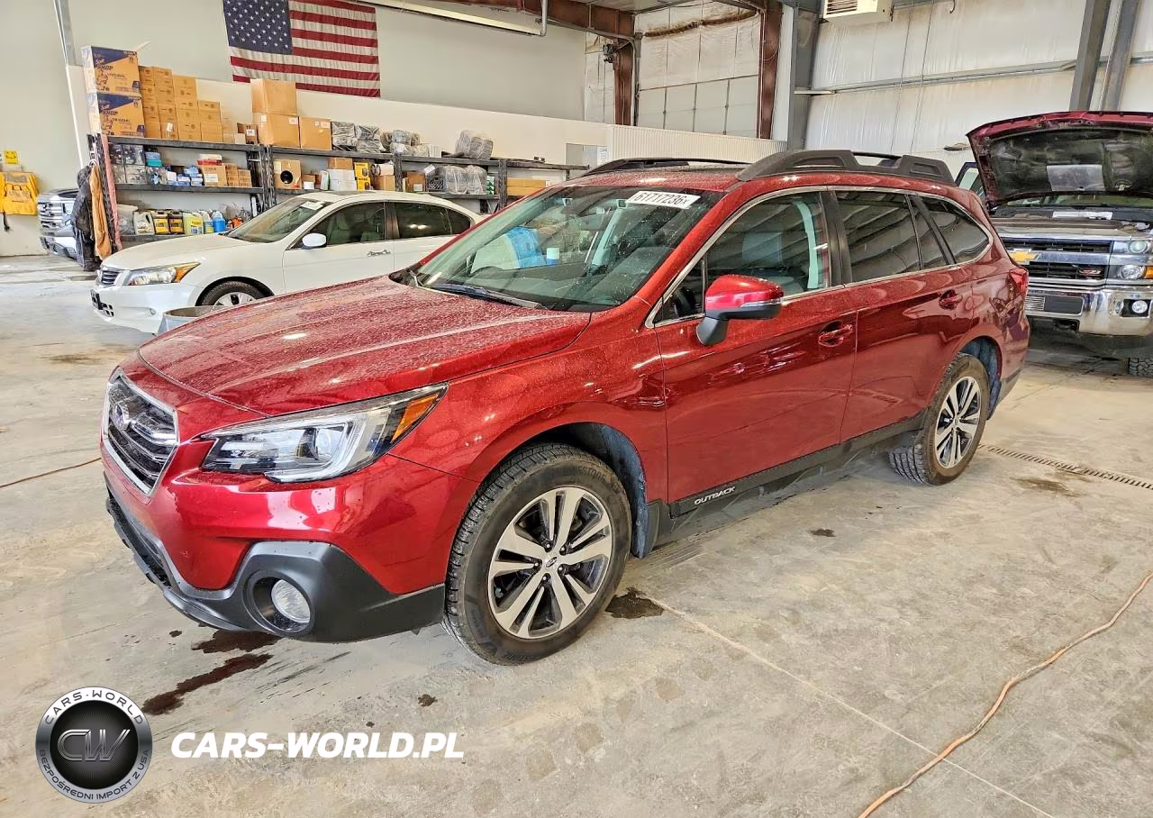 2018 Subaru Outback 3.6R Limited – zdjęcie 1 z 12