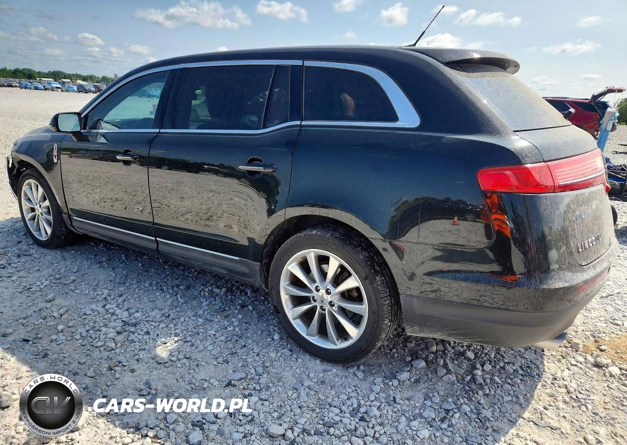 2012 Lincoln Mkt VIN:2LMHJ5AT0CBL52715 - 2