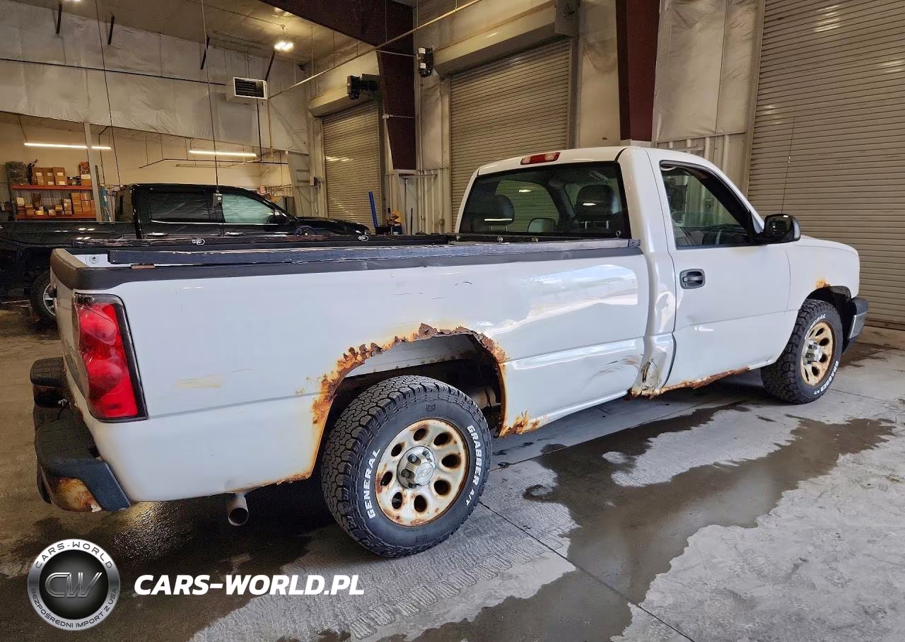 2006 Chevrolet Silverado C1500 VIN:1GCEC14X46Z301711 - 3