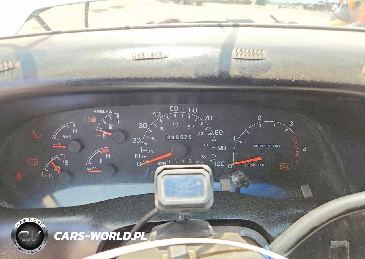 2000 Ford F250 Super Duty VIN:1FTNX20F4YEA45457 - 9