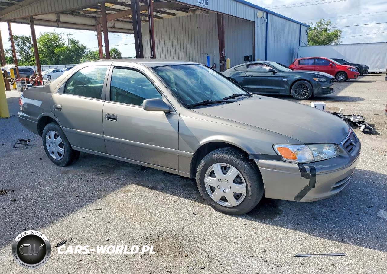2001 Toyota Camry Ce VIN:4T1BG22K61U040300 - 4
