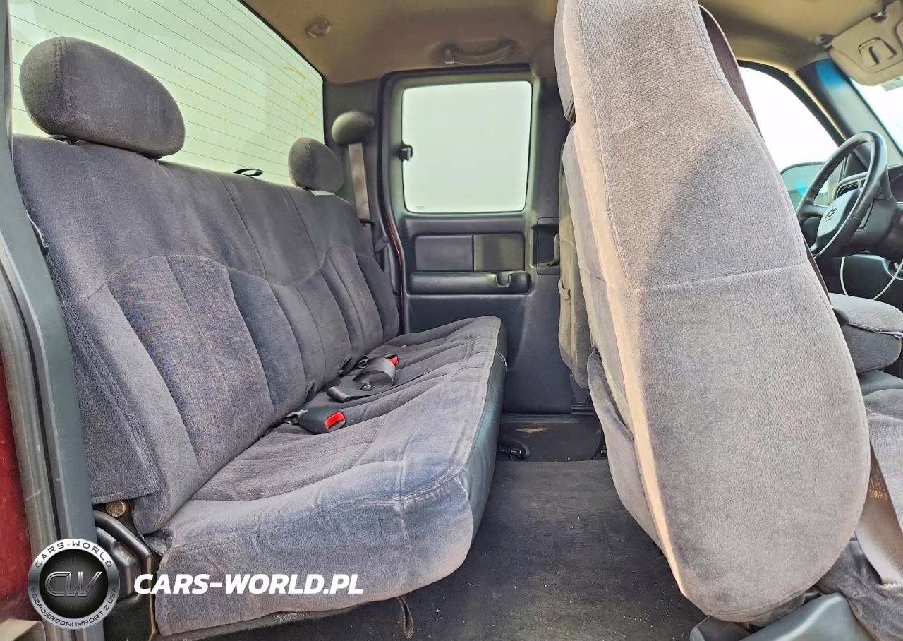 2001 Chevrolet Silverado C1500 VIN:2GCEC19V411254835 - 10