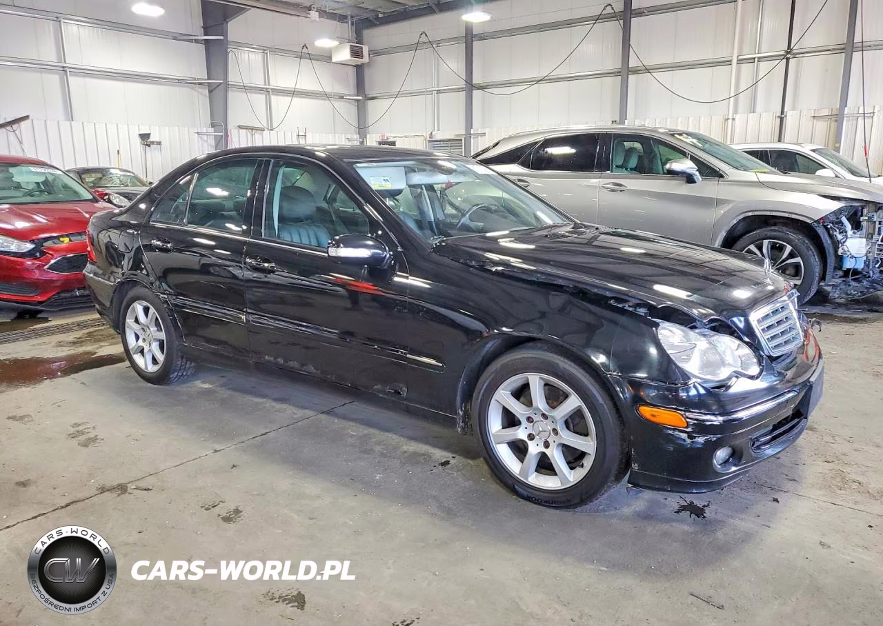 2007 Mercedes-Benz C 280 4Matic VIN:WDBRF92H47F913329 - 4