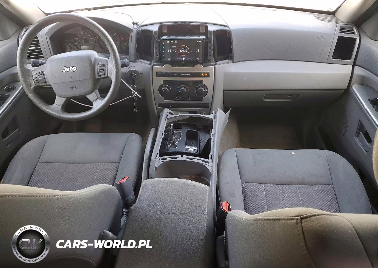 2005 Jeep Grand Cherokee Laredo VIN:1J4GR48K85C660014 - 8