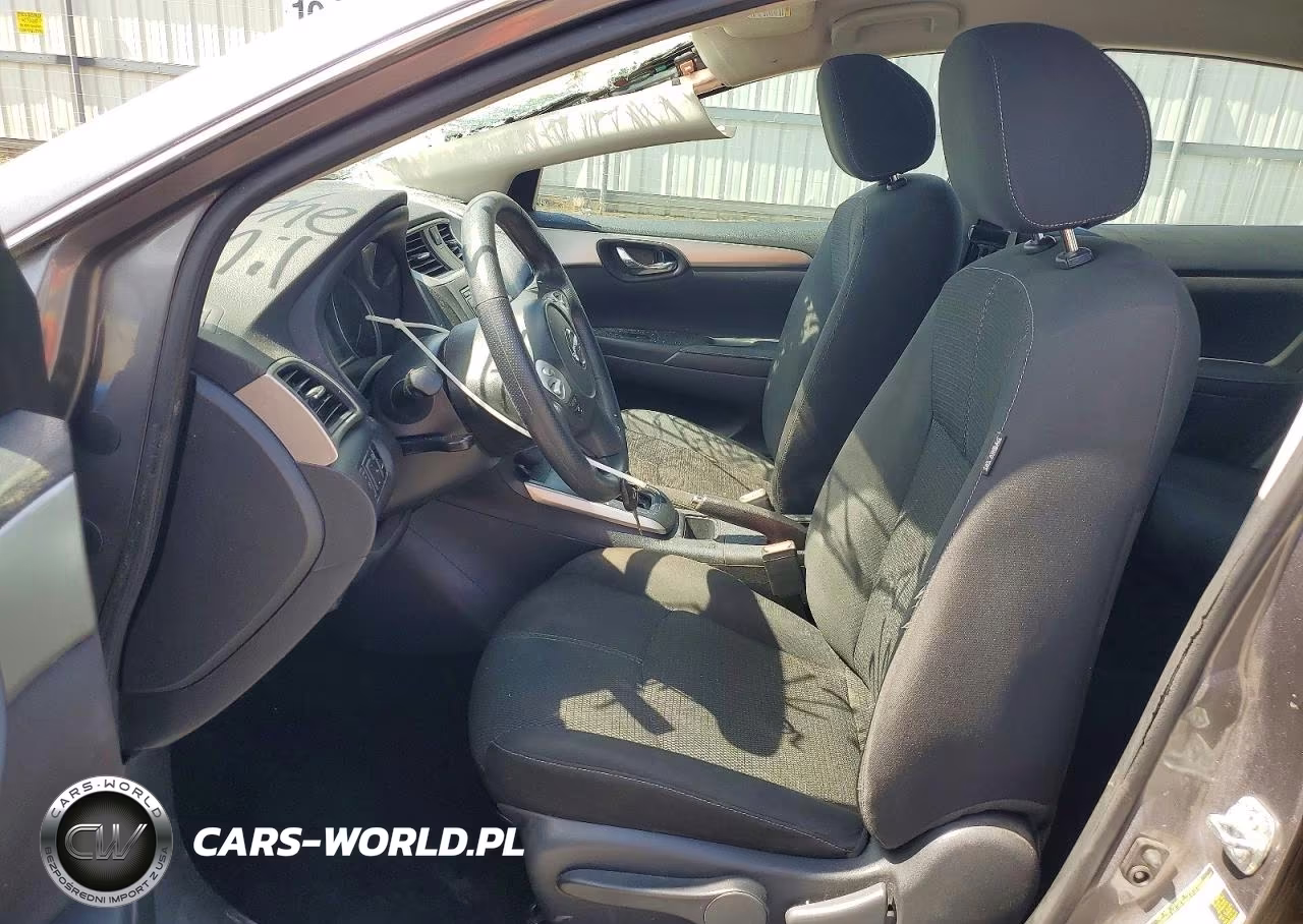 2018 Nissan Sentra S VIN:3N1AB7AP2JY329960 - 7