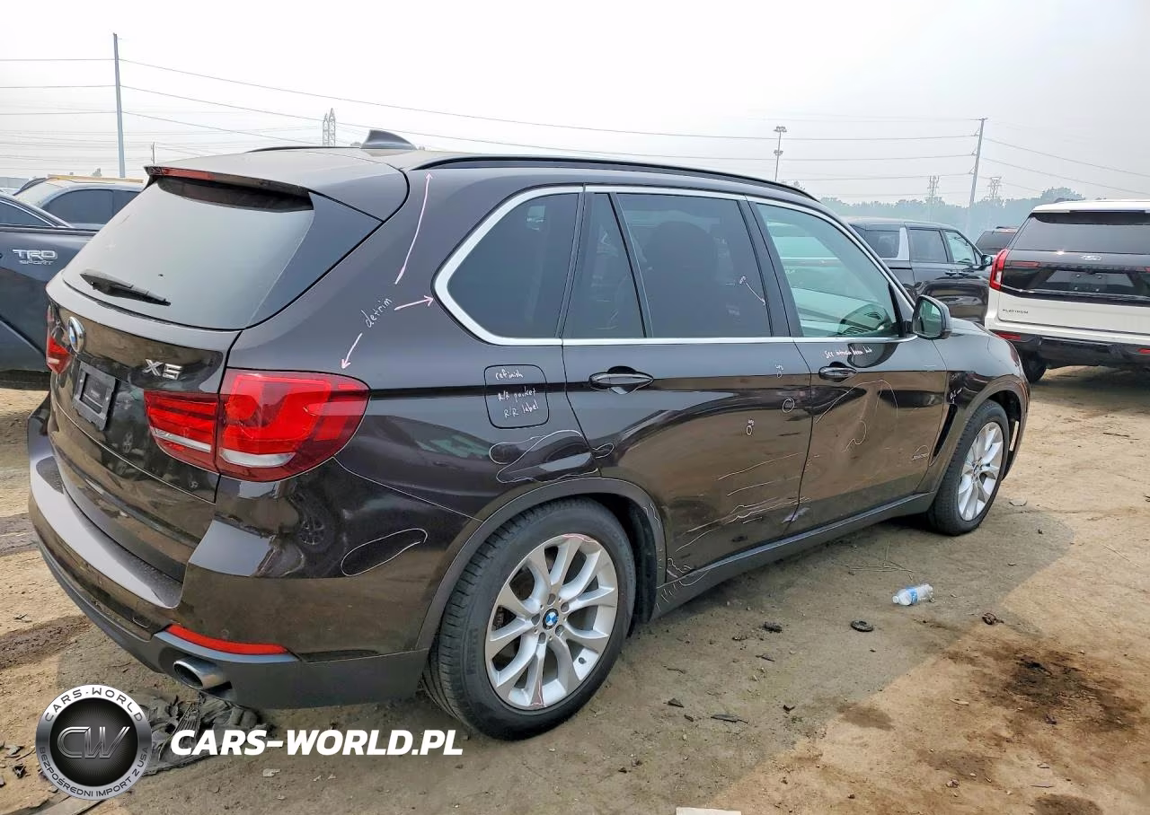 2016 BMW X5 xDrive35I VIN:5UXKR0C54G0P18911 - 3