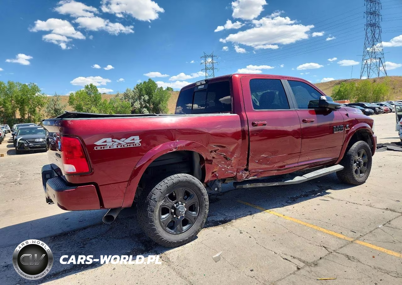 2017 Ram 2500 Slt VIN:3C6UR5DL5HG586119 - 3