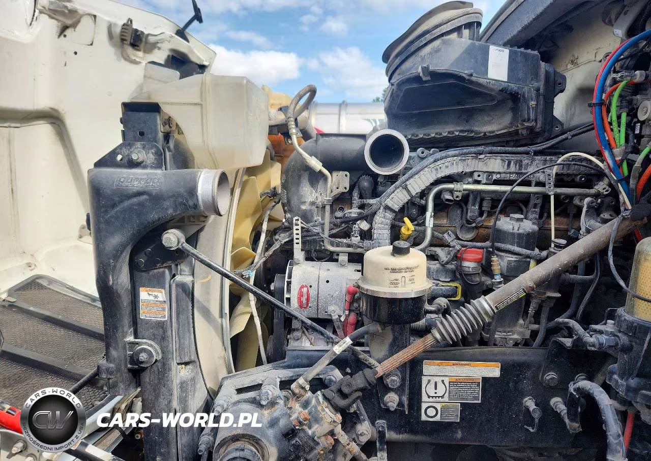 2019 Peterbilt 579 - Semi Truck VIN:1XPBDP9X2KD236181 - 10