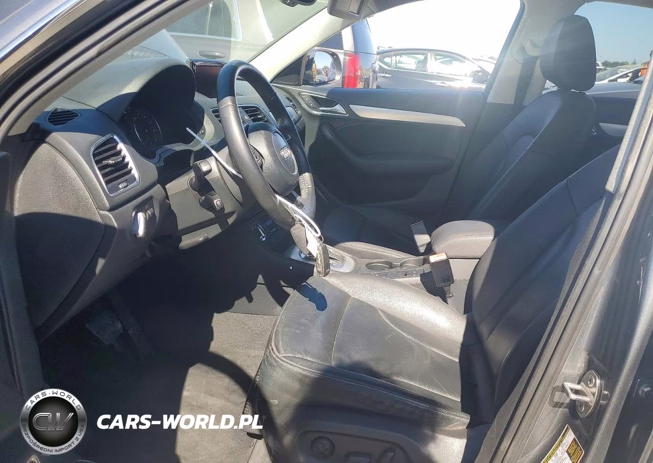 2015 Audi Q3 Prestige VIN:WA1GFCFS9FR000441 - 7