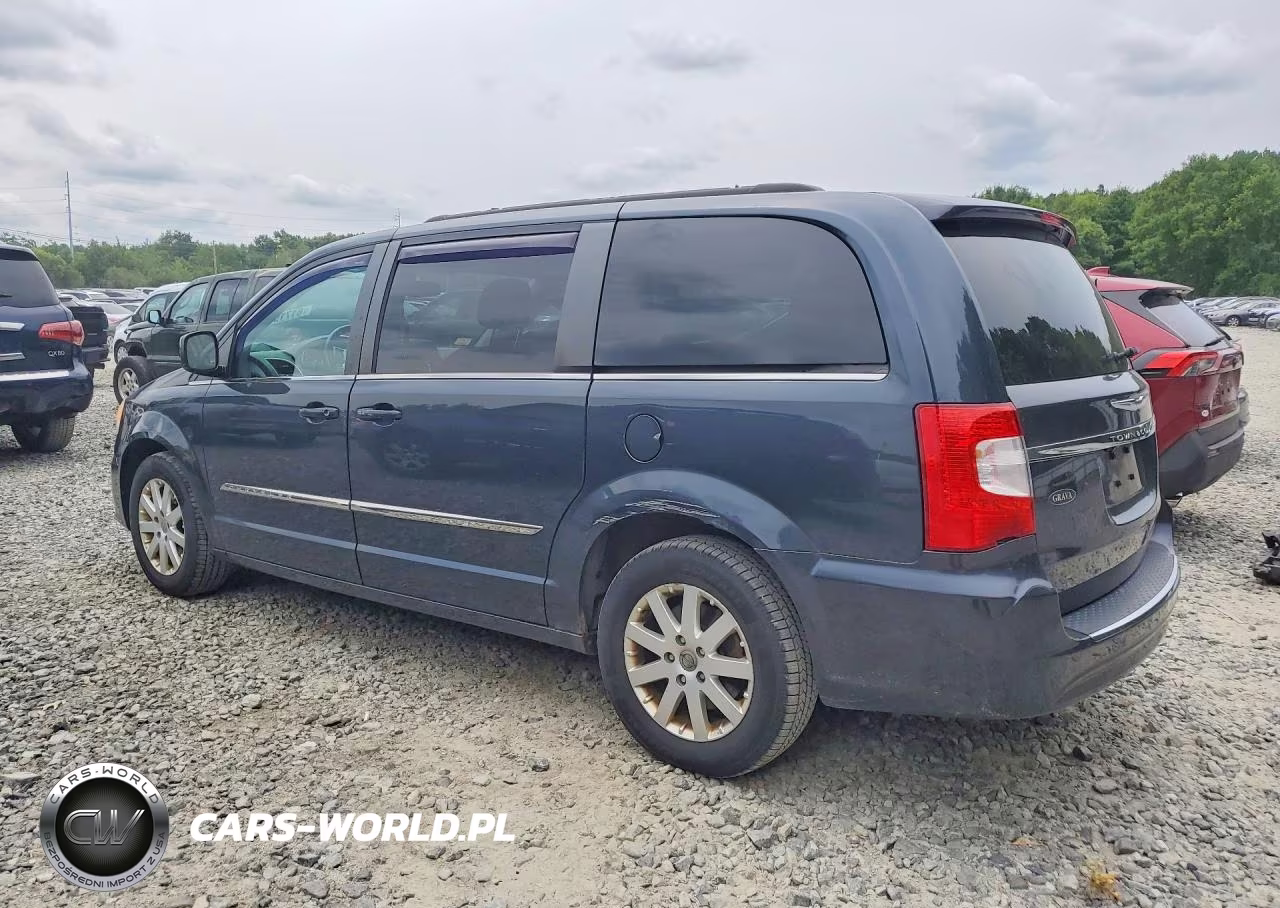 2013 Chrysler Town & Country Touring VIN:2C4RC1BG5DR747636 - 2